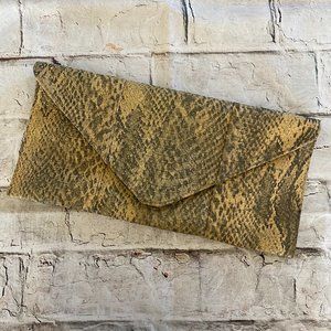 Urban Expressions Snake Clutch Purse